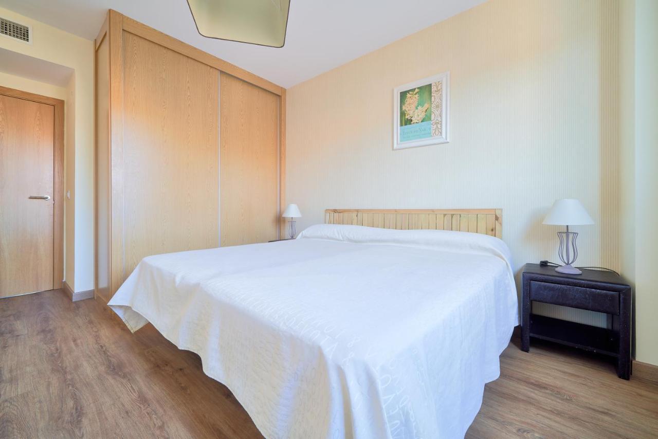 Alterhome Apartamento Con Piscina Maria Zambrano Malaga Luaran gambar