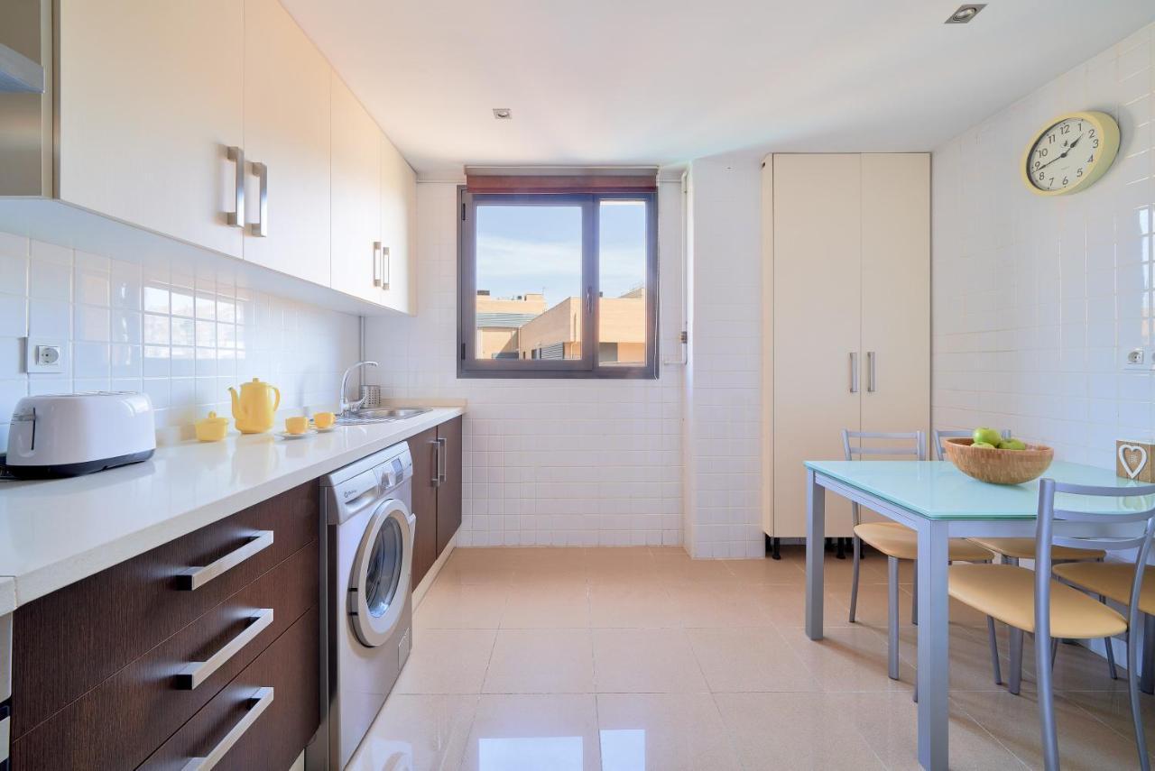 Alterhome Apartamento Con Piscina Maria Zambrano Malaga Luaran gambar