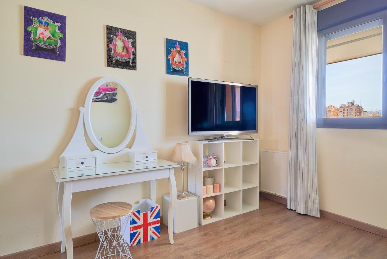 Alterhome Apartamento Con Piscina Maria Zambrano Malaga Luaran gambar
